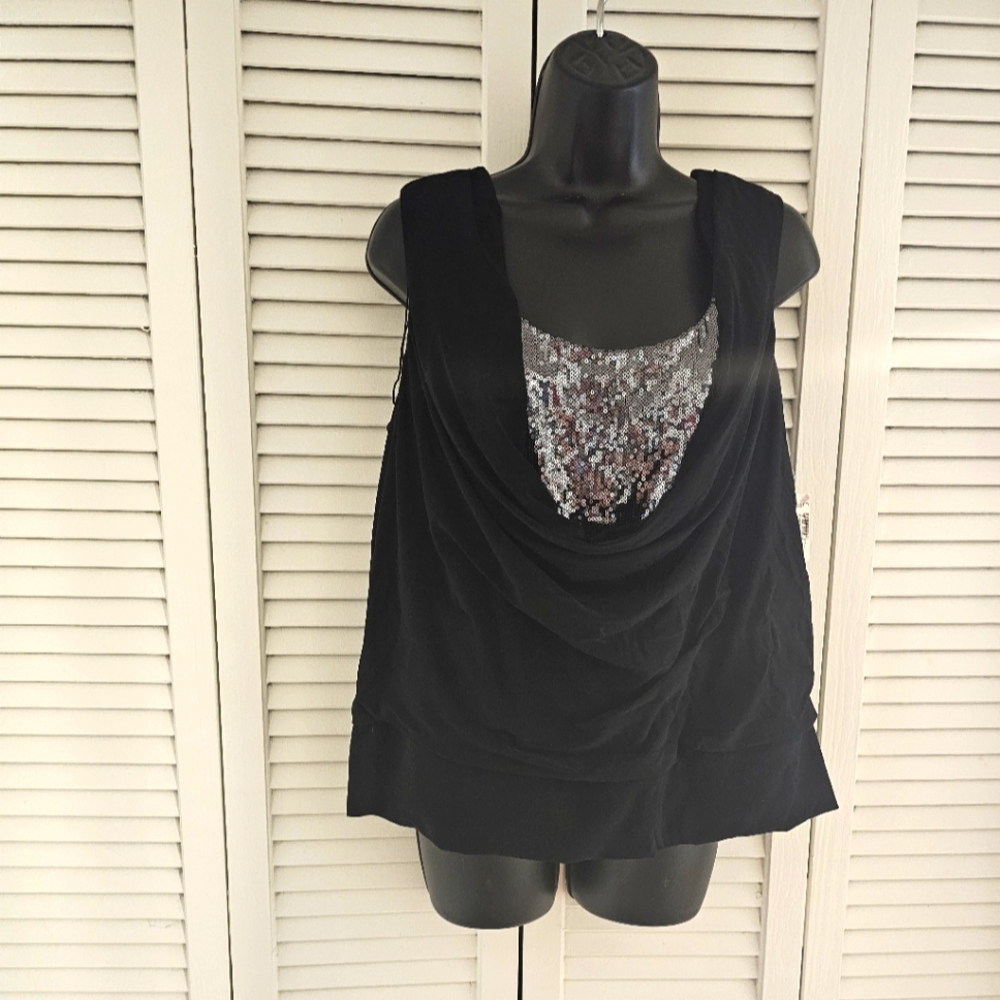 Layered top